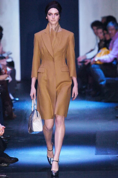 Look 6